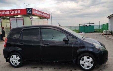 Honda Fit III, 2001 год, 395 000 рублей, 2 фотография