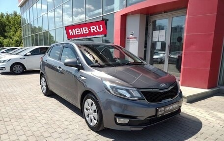 KIA Rio III рестайлинг, 2016 год, 999 000 рублей, 3 фотография