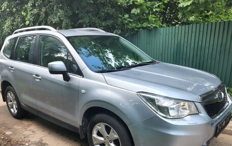 Subaru Forester, 2014 год, 1 890 000 рублей, 2 фотография