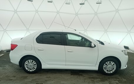 Renault Logan II, 2017 год, 920 000 рублей, 2 фотография