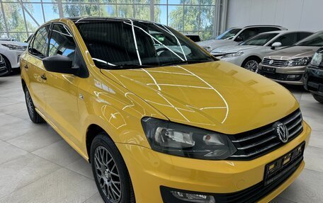 Volkswagen Polo VI (EU Market), 2019 год, 780 000 рублей, 2 фотография