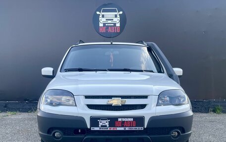 Chevrolet Niva I рестайлинг, 2016 год, 799 000 рублей, 2 фотография