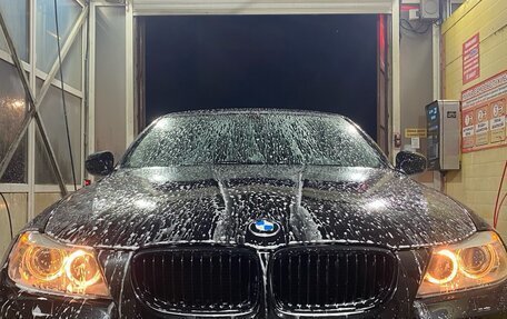 BMW 3 серия, 2010 год, 1 280 000 рублей, 1 фотография