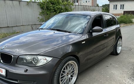 BMW 1 серия, 2007 год, 920 000 рублей, 5 фотография