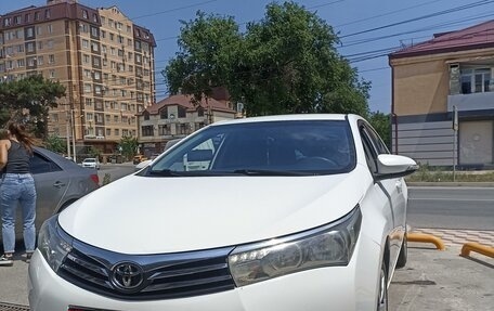 Toyota Corolla, 2014 год, 1 400 000 рублей, 1 фотография