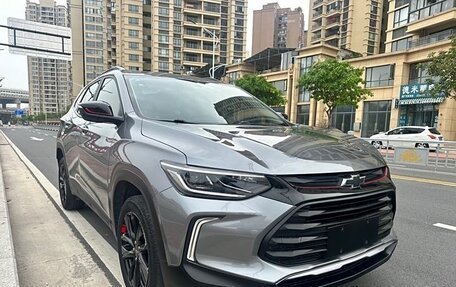 Chevrolet Tracker, 2020 год, 960 000 рублей, 2 фотография