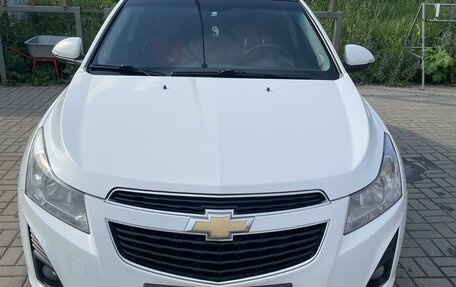 Chevrolet Cruze II, 2014 год, 1 070 000 рублей, 2 фотография