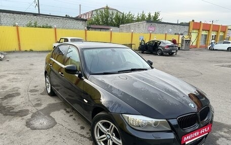 BMW 3 серия, 2010 год, 1 280 000 рублей, 12 фотография