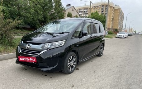 Honda Freed II, 2018 год, 1 600 000 рублей, 17 фотография