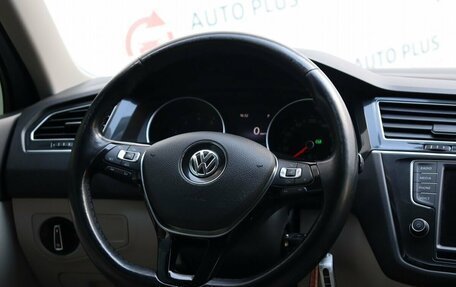 Volkswagen Tiguan II, 2017 год, 2 380 000 рублей, 11 фотография