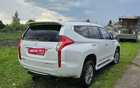 Mitsubishi Pajero Sport III рестайлинг, 2019 год, 3 250 000 рублей, 4 фотография