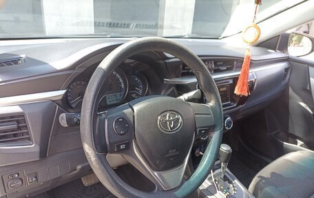 Toyota Corolla, 2014 год, 1 400 000 рублей, 5 фотография