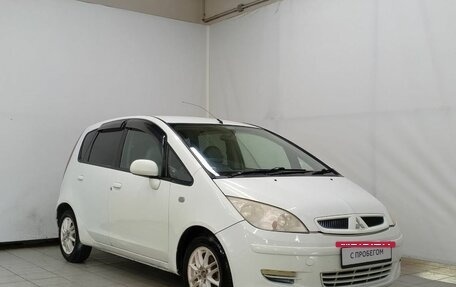 Mitsubishi Colt VI рестайлинг, 2003 год, 390 000 рублей, 4 фотография