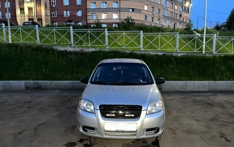 Chevrolet Aveo III, 2010 год, 494 949 рублей, 2 фотография