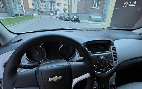 Chevrolet Cruze II, 2011 год, 815 000 рублей, 14 фотография