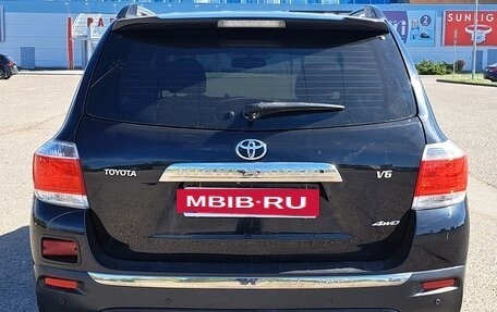 Toyota Highlander III, 2012 год, 1 777 000 рублей, 4 фотография