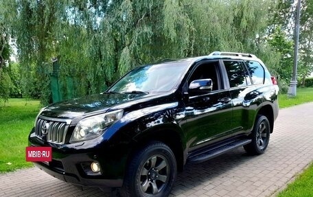 Toyota Land Cruiser Prado 150 рестайлинг 2, 2010 год, 2 790 000 рублей, 3 фотография