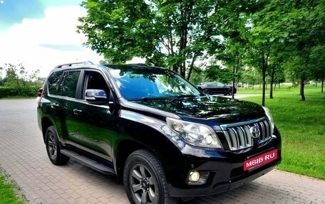 Toyota Land Cruiser Prado 150 рестайлинг 2, 2010 год, 2 790 000 рублей, 2 фотография