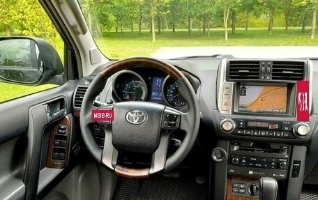 Toyota Land Cruiser Prado 150 рестайлинг 2, 2010 год, 2 790 000 рублей, 18 фотография