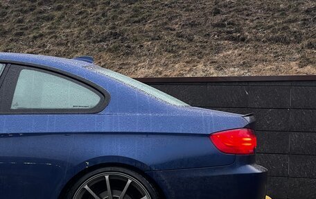 BMW 3 серия, 2010 год, 1 900 000 рублей, 15 фотография