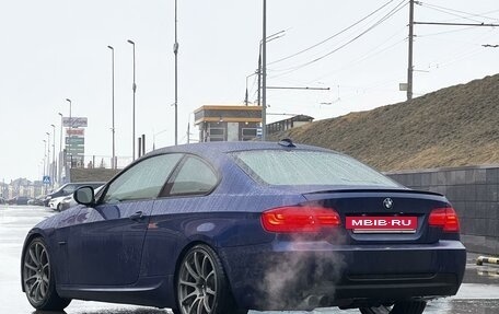 BMW 3 серия, 2010 год, 1 900 000 рублей, 16 фотография