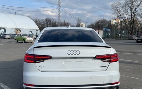 Audi A4, 2018 год, 3 250 000 рублей, 6 фотография