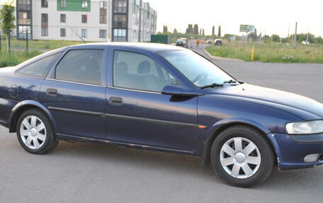 Opel Vectra B рестайлинг, 1997 год, 175 000 рублей, 4 фотография