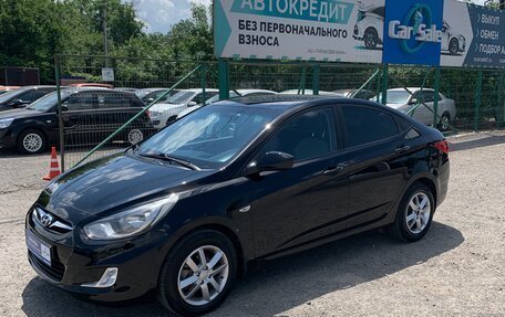 Hyundai Solaris II рестайлинг, 2012 год, 845 000 рублей, 1 фотография