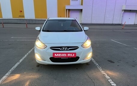 Hyundai Solaris II рестайлинг, 2013 год, 1 490 000 рублей, 3 фотография