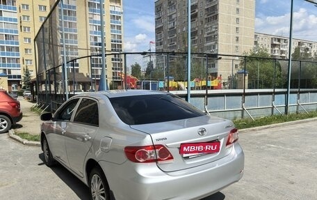 Toyota Corolla, 2013 год, 1 170 000 рублей, 5 фотография