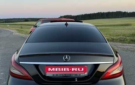 Mercedes-Benz CLS, 2010 год, 2 500 000 рублей, 15 фотография