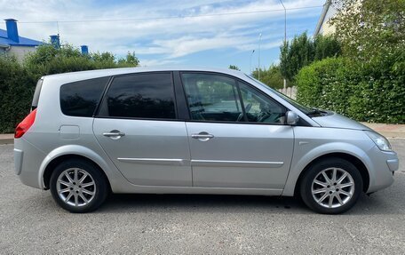 Renault Scenic III, 2006 год, 550 000 рублей, 4 фотография