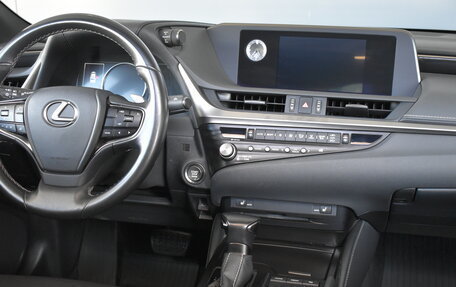 Lexus ES VII, 2021 год, 4 377 000 рублей, 10 фотография
