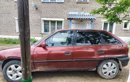 Opel Astra F, 1994 год, 85 000 рублей, 2 фотография