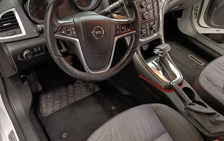 Opel Astra J, 2013 год, 880 000 рублей, 4 фотография