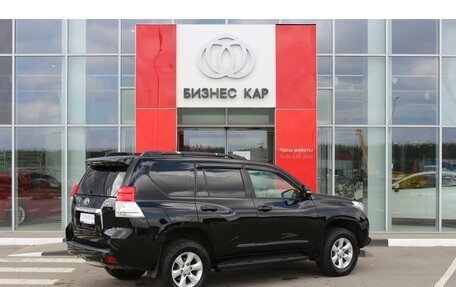 Toyota Land Cruiser Prado 150 рестайлинг 2, 2010 год, 2 590 000 рублей, 5 фотография