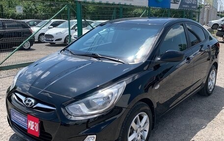 Hyundai Solaris II рестайлинг, 2012 год, 845 000 рублей, 2 фотография