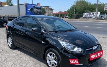 Hyundai Solaris II рестайлинг, 2012 год, 845 000 рублей, 5 фотография