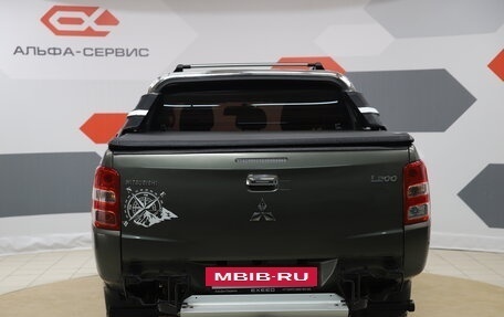 Mitsubishi L200 IV рестайлинг, 2017 год, 2 450 000 рублей, 5 фотография