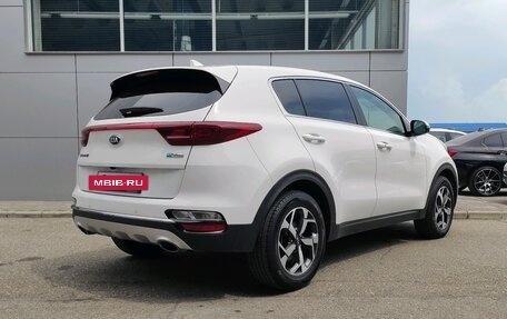 KIA Sportage IV рестайлинг, 2018 год, 2 200 000 рублей, 6 фотография