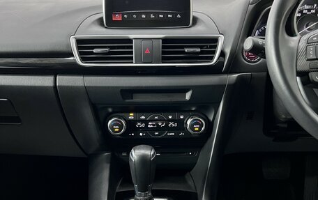 Mazda Axela, 2015 год, 1 557 000 рублей, 36 фотография