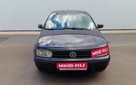 Volkswagen Golf IV, 2000 год, 400 000 рублей, 2 фотография
