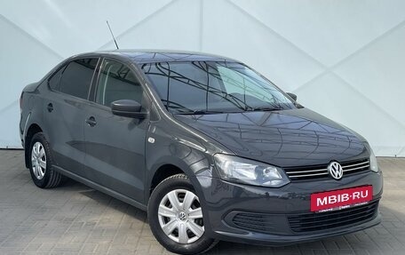 Volkswagen Polo VI (EU Market), 2012 год, 840 000 рублей, 2 фотография