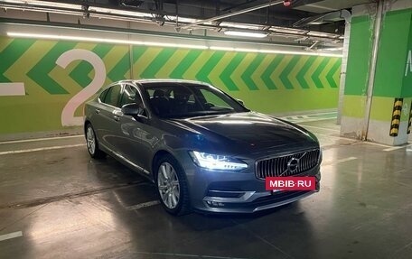 Volvo S90 II рестайлинг, 2017 год, 2 750 000 рублей, 4 фотография