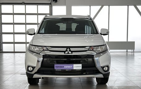 Mitsubishi Outlander III рестайлинг 3, 2018 год, 2 460 000 рублей, 6 фотография