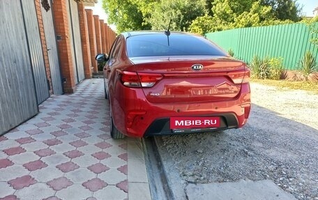 KIA Rio IV, 2019 год, 1 615 000 рублей, 2 фотография