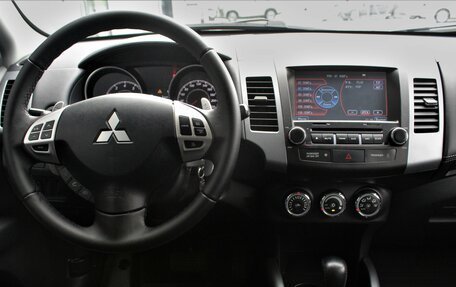 Mitsubishi Outlander III рестайлинг 3, 2012 год, 1 495 000 рублей, 13 фотография