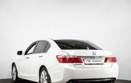 Honda Accord IX рестайлинг, 2013 год, 1 635 000 рублей, 4 фотография