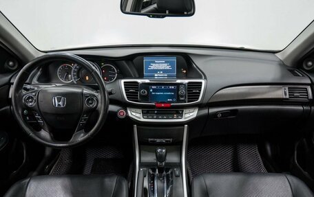 Honda Accord IX рестайлинг, 2013 год, 1 635 000 рублей, 15 фотография