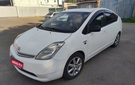 Toyota Prius, 2008 год, 800 000 рублей, 3 фотография